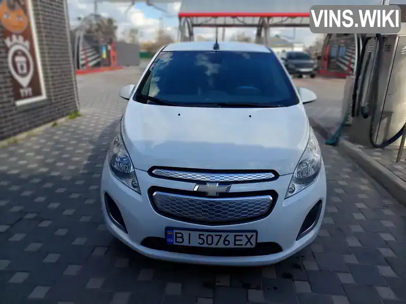 Хэтчбек Chevrolet Spark 2013 null_content л. Автомат обл. Полтавская, Полтава - Фото 1/14