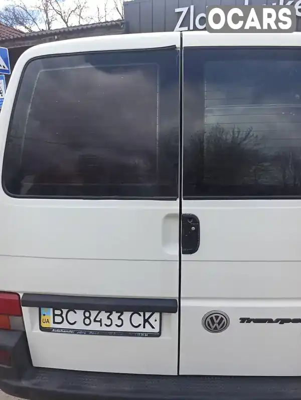 WV1ZZZ70Z2H125703 Volkswagen Transporter 2002 Минивэн  Фото 2