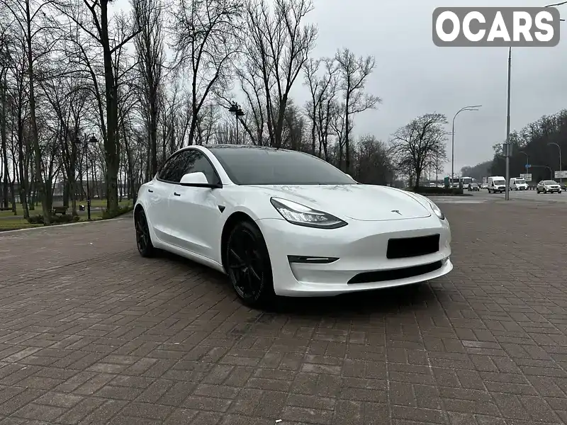 5YJ3E1EB6LF639827 Tesla Model 3 2020 Седан  Фото 2