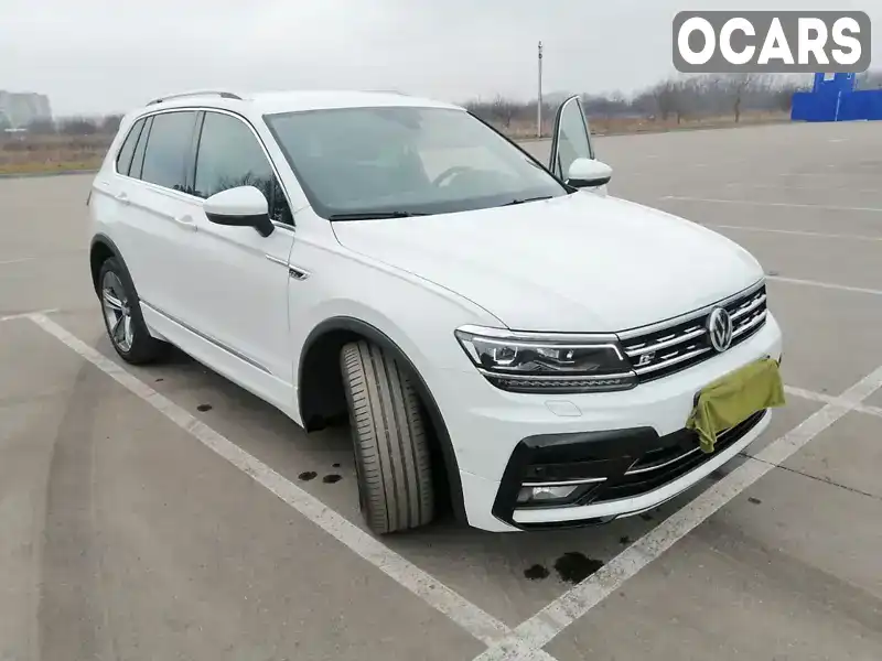 WVGZZZ5NZLW852562 Volkswagen Tiguan 2019 Позашляховик / Кросовер 1.98 л. Фото 1