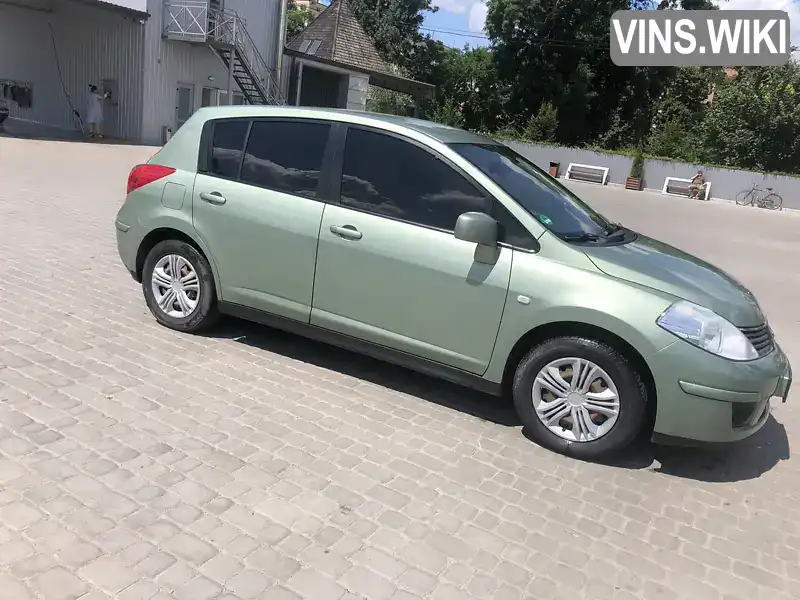 Хэтчбек Nissan TIIDA 2008 1.6 л. Ручная / Механика обл. Хмельницкая, Хмельницкий - Фото 1/9