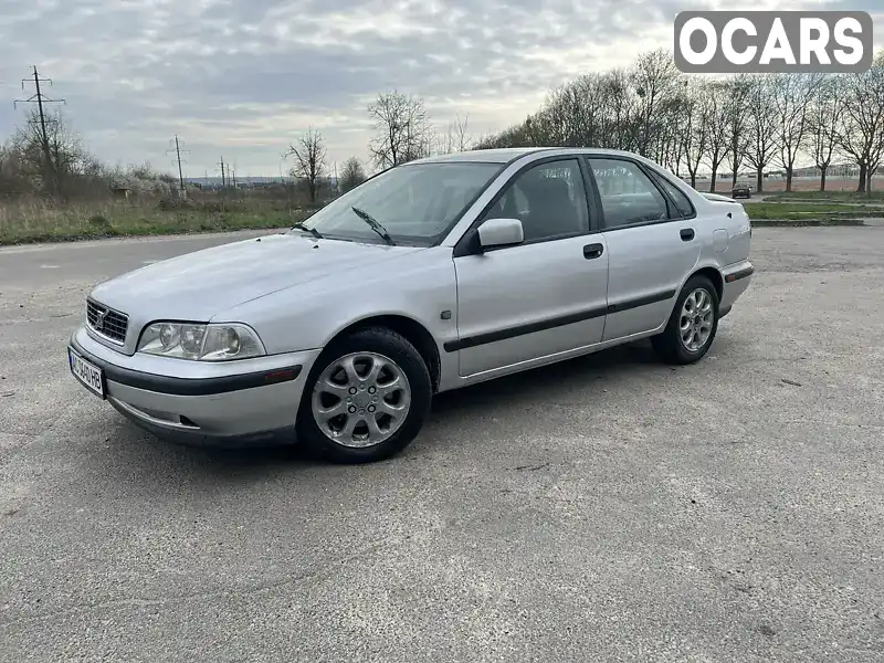 Седан Volvo S40 1999 1.87 л. Ручна / Механіка обл. Волинська, Володимир-Волинський - Фото 1/18