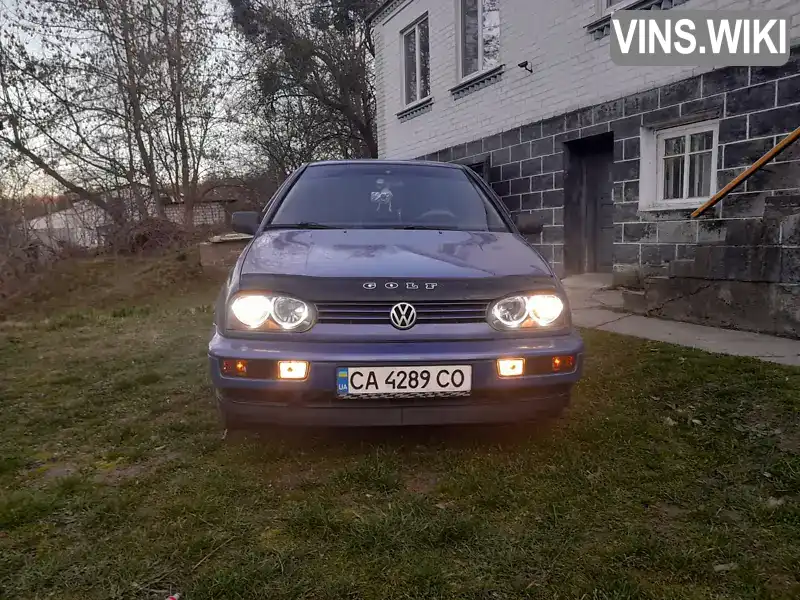 Хетчбек Volkswagen Golf 1996 1.8 л. Ручна / Механіка обл. Черкаська, Канів - Фото 1/21