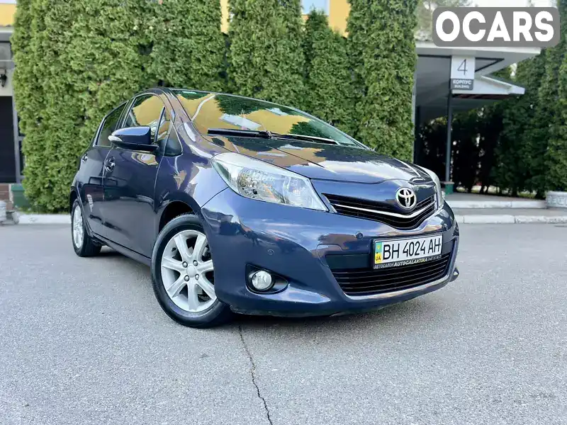 Хэтчбек Toyota Yaris 2012 1.33 л. Автомат обл. Одесская, Одесса - Фото 1/21