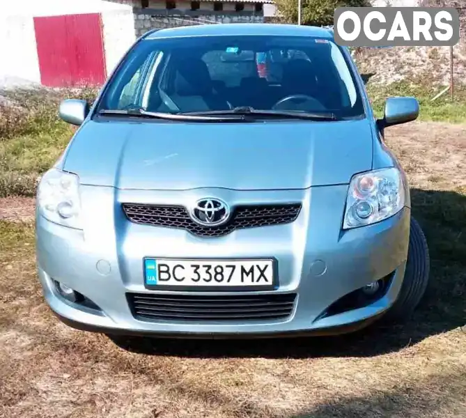 Хэтчбек Toyota Auris 2008 1.6 л. Ручная / Механика обл. Винницкая, Могилев-Подольский - Фото 1/11