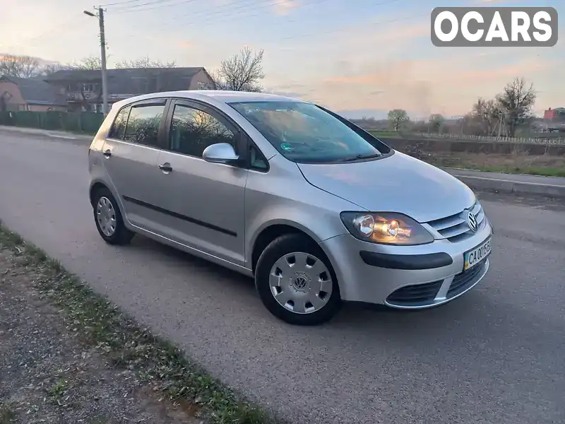 Хэтчбек Volkswagen Golf Plus 2004 1.4 л. Ручная / Механика обл. Черкасская, Городище - Фото 1/20