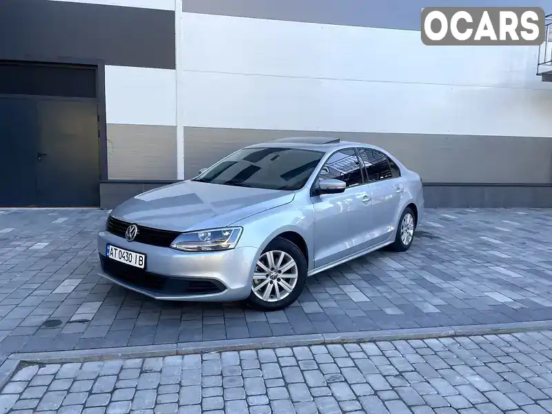 Седан Volkswagen Jetta 2013 2 л. Автомат обл. Івано-Франківська, Івано-Франківськ - Фото 1/12