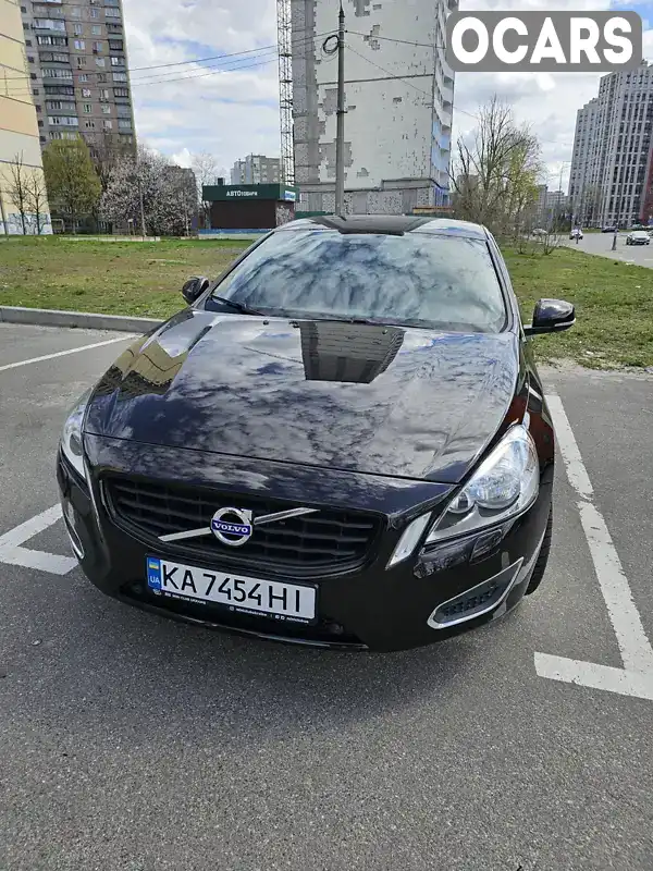 Седан Volvo S60 2010 3 л. Автомат обл. Київська, Київ - Фото 1/21