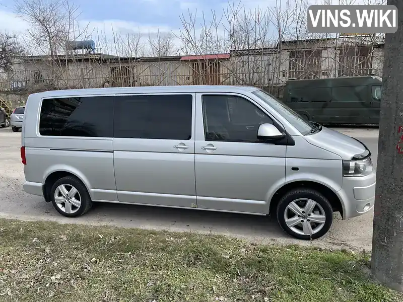 WV2ZZZ7HZCH011920 Volkswagen Multivan 2011 Мінівен 1.98 л. Фото 3