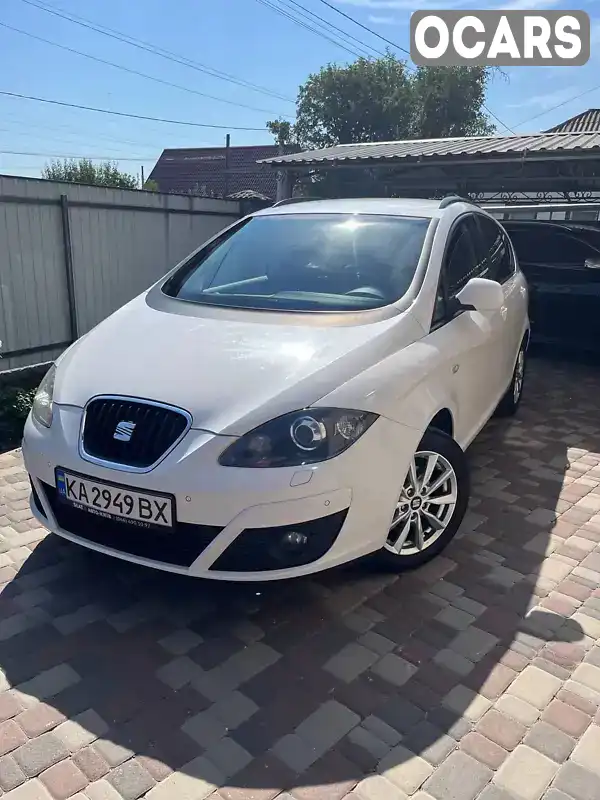 VSSZZZ5PZFR018217 SEAT Altea XL 2015 Минивэн 1.6 л. Фото 1