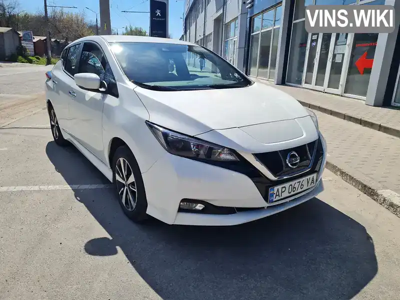 Хэтчбек Nissan Leaf 2018 null_content л. Автомат обл. Запорожская, Запорожье - Фото 1/18