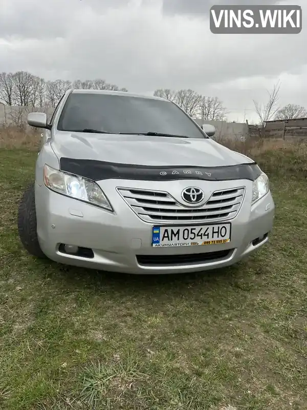 Седан Toyota Camry 2008 3.5 л. Автомат обл. Житомирская, Житомир - Фото 1/21