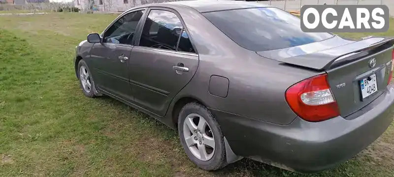 JTDBF30K220018805 Toyota Camry 2002 Седан 3 л. Фото 8