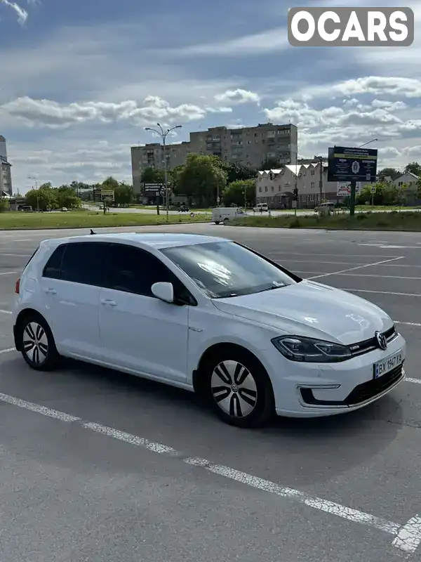 WVWZZZAUZJW910396 Volkswagen e-Golf 2018 Хетчбек  Фото 2