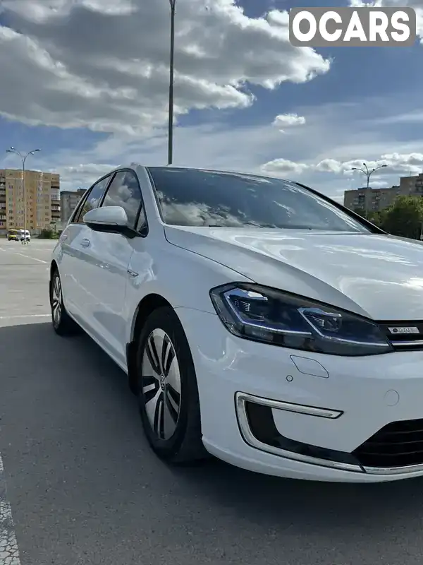 WVWZZZAUZJW910396 Volkswagen e-Golf 2018 Хетчбек  Фото 9