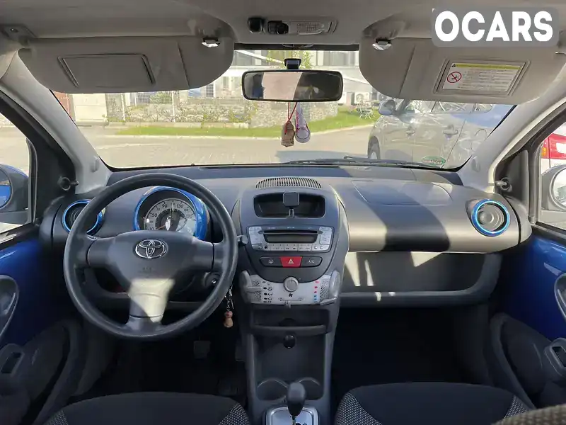 Хетчбек Toyota Aygo 2009 1 л. Автомат обл. Львівська, Львів - Фото 1/21