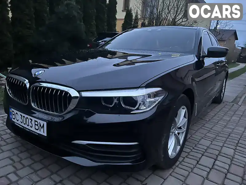 WBAJF31030WW06258 BMW 5 Series 2018 Седан 2 л. Фото 2