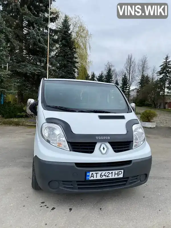 Минивэн Renault Trafic 2008 2 л. обл. Ивано-Франковская, Тысменица - Фото 1/8