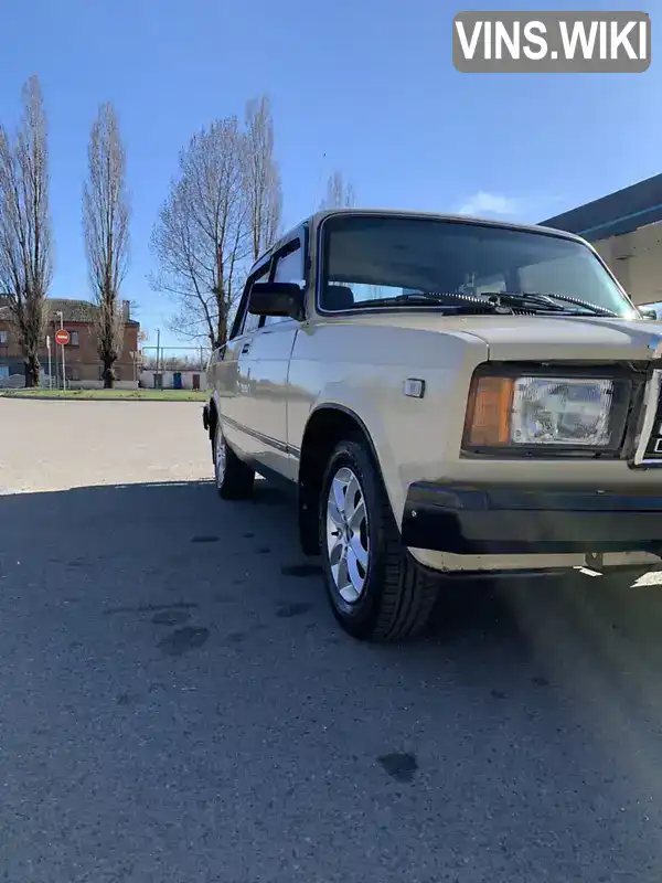 Седан ВАЗ / Lada 2107 1983 1.3 л. Ручная / Механика обл. Днепропетровская, Синельниково - Фото 1/12