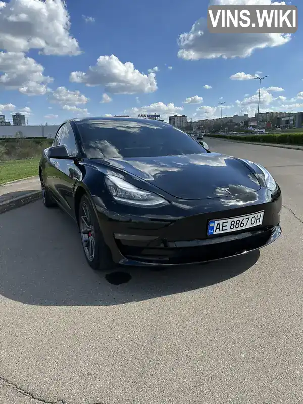 Седан Tesla Model 3 2018 null_content л. Автомат обл. Дніпропетровська, Кривий Ріг - Фото 1/21