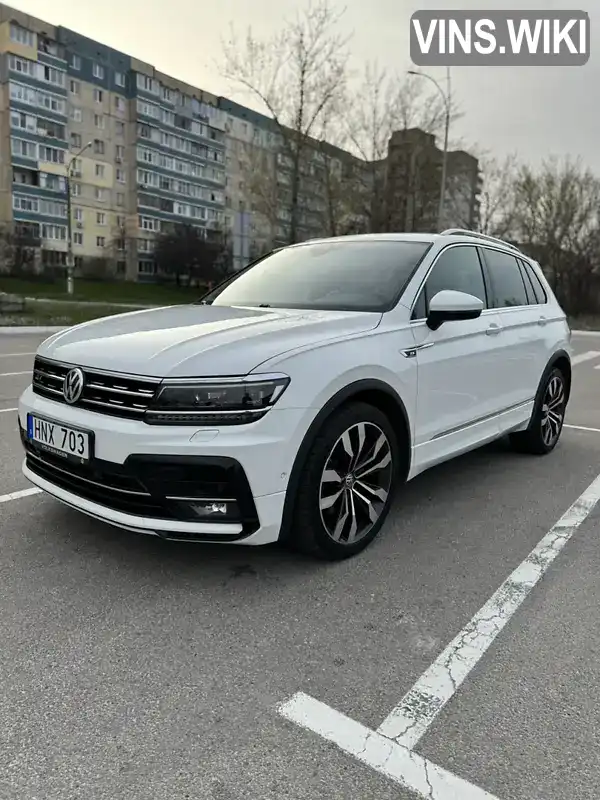 Позашляховик / Кросовер Volkswagen Tiguan 2017 2 л. Типтронік обл. Дніпропетровська, Кам'янське (Дніпродзержинськ) - Фото 1/21