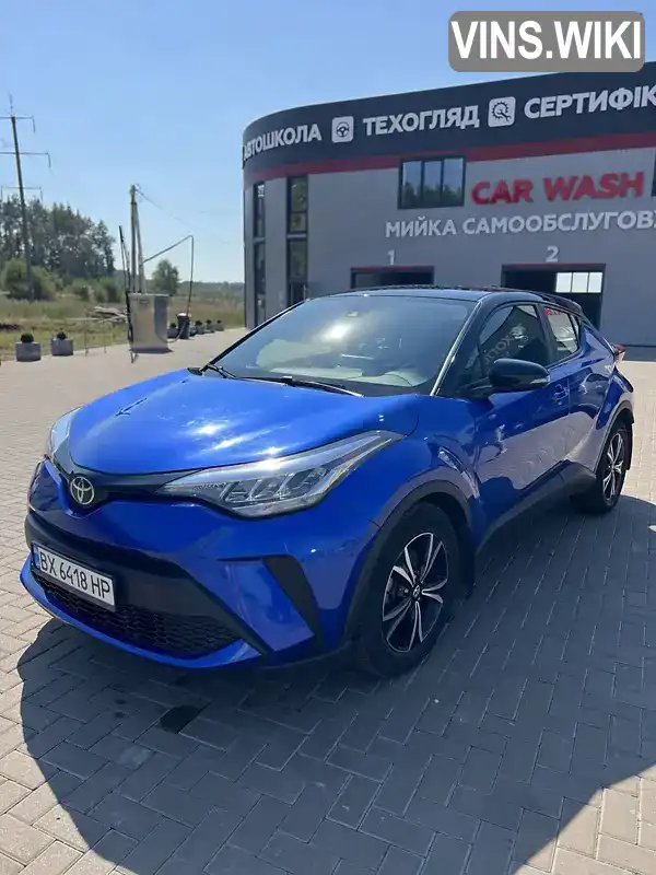 Внедорожник / Кроссовер Toyota C-HR 2019 1.99 л. Вариатор обл. Киевская, Киев - Фото 1/18