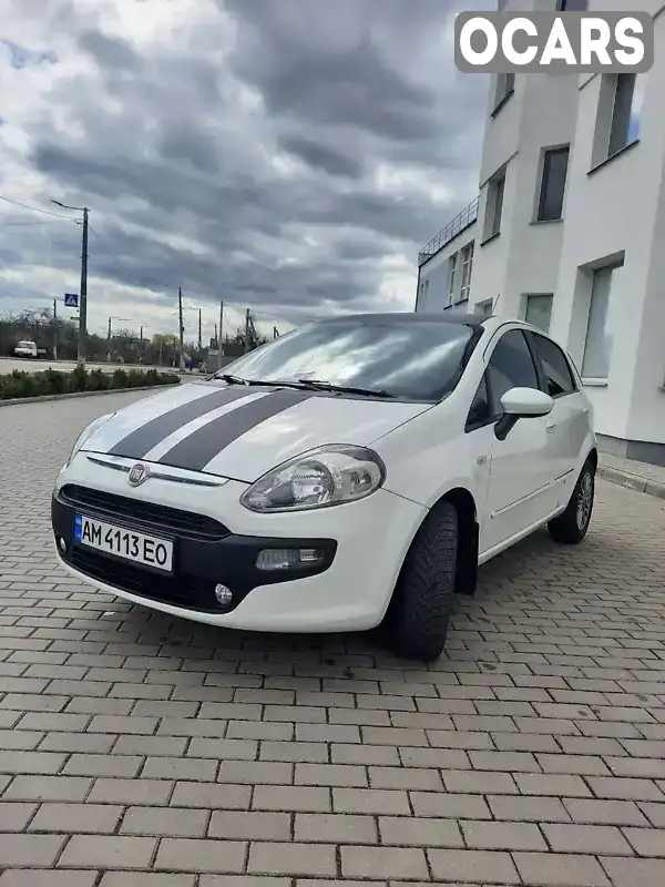 Хетчбек Fiat Punto 2011 1.25 л. Ручна / Механіка обл. Житомирська, Житомир - Фото 1/21