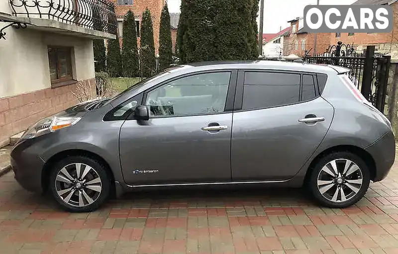 Хэтчбек Nissan Leaf 2016 null_content л. Автомат обл. Ивано-Франковская, Ивано-Франковск - Фото 1/16