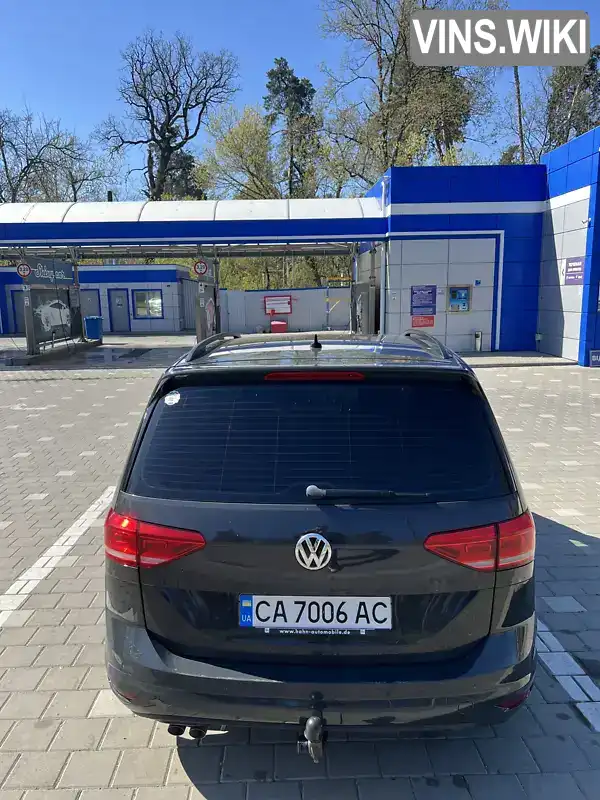 WVGZZZ1TZGW523941 Volkswagen Touran 2015 Микровэн 1.97 л. Фото 4