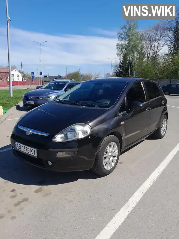 Хэтчбек Fiat Punto 2010 1.3 л. Ручная / Механика обл. Винницкая, Винница - Фото 1/14