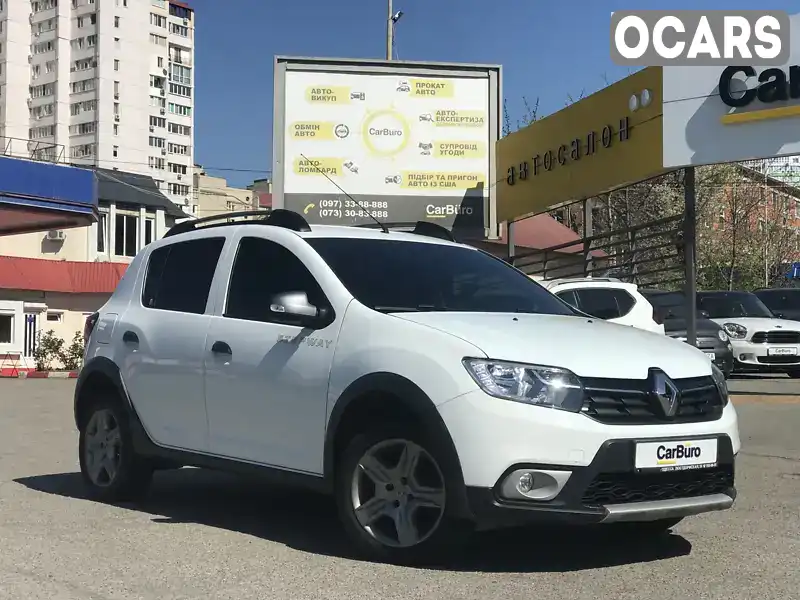 Хэтчбек Renault Sandero 2017 0.9 л. Ручная / Механика обл. Одесская, Одесса - Фото 1/21