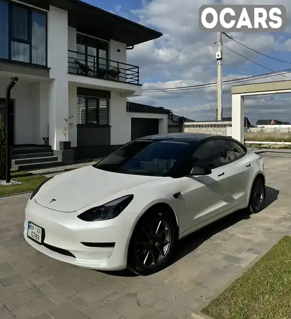 Седан Tesla Model 3 2022 null_content л. Автомат обл. Ровенская, Ровно - Фото 1/15