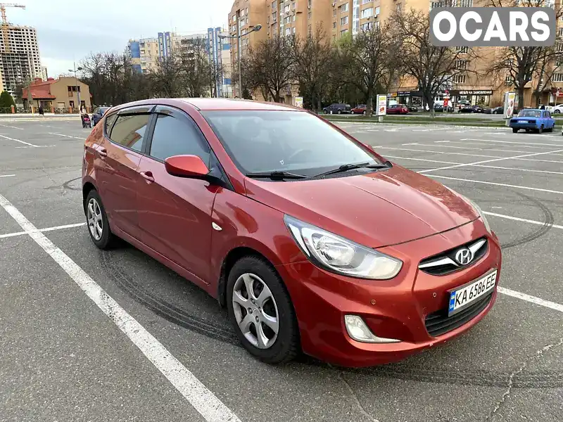 Хетчбек Hyundai Accent 2013 1.4 л. Автомат обл. Київська, Бровари - Фото 1/10