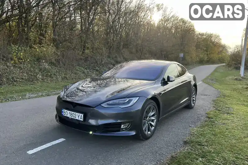 5YJSA1E27JF261893 Tesla Model S 2018 Ліфтбек  Фото 2