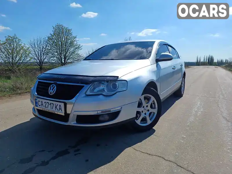 Седан Volkswagen Passat 2005 1.97 л. Ручна / Механіка обл. Кіровоградська, Бобринець - Фото 1/14