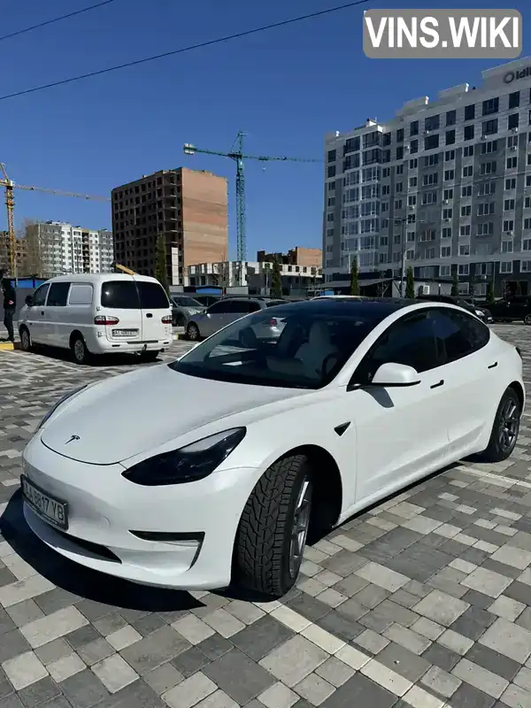 Седан Tesla Model 3 2022 null_content л. Автомат обл. Киевская, Киев - Фото 1/21