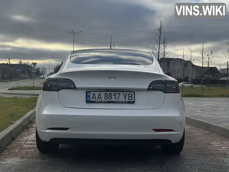 5YJ3E1EA3NF328950 Tesla Model 3 2022 Седан  Фото 9