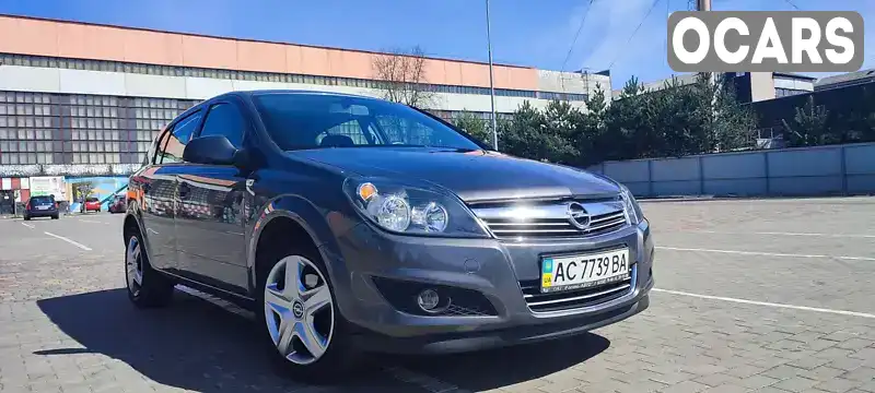 W0L0AHL48B5004247 Opel Astra 2010 Хетчбек 1.4 л. Фото 1