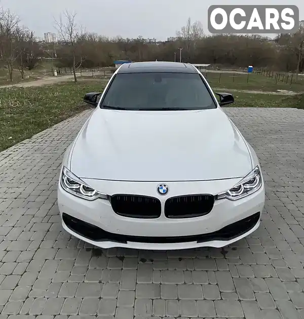 WBA8E9C58GK643661 BMW 3 Series 2015 Седан 2 л. Фото 1