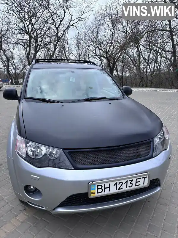 Позашляховик / Кросовер Mitsubishi Outlander XL 2007 3 л. Автомат обл. Одеська, Ізмаїл - Фото 1/9