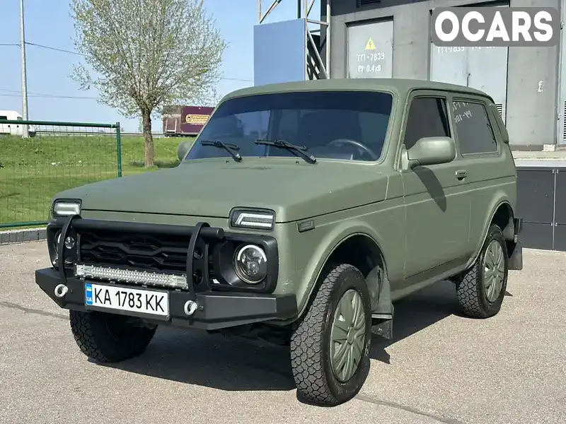 Позашляховик / Кросовер ВАЗ / Lada 21214 / 4x4 2015 1.7 л. Ручна / Механіка обл. Київська, Київ - Фото 1/15