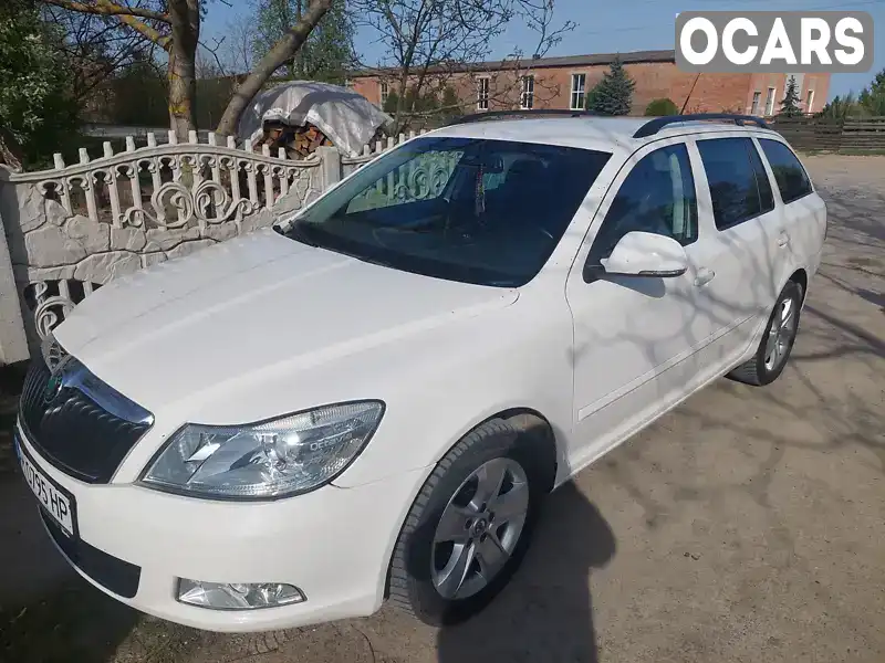 Універсал Skoda Octavia 2009 1.9 л. Ручна / Механіка обл. Житомирська, Звягель - Фото 1/11