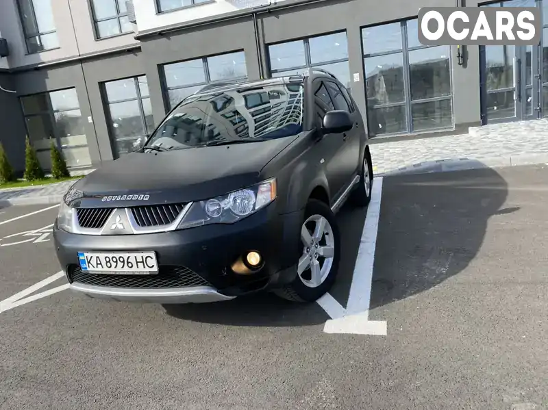 Позашляховик / Кросовер Mitsubishi Outlander 2008 2.36 л. Варіатор обл. Київська, Київ - Фото 1/21