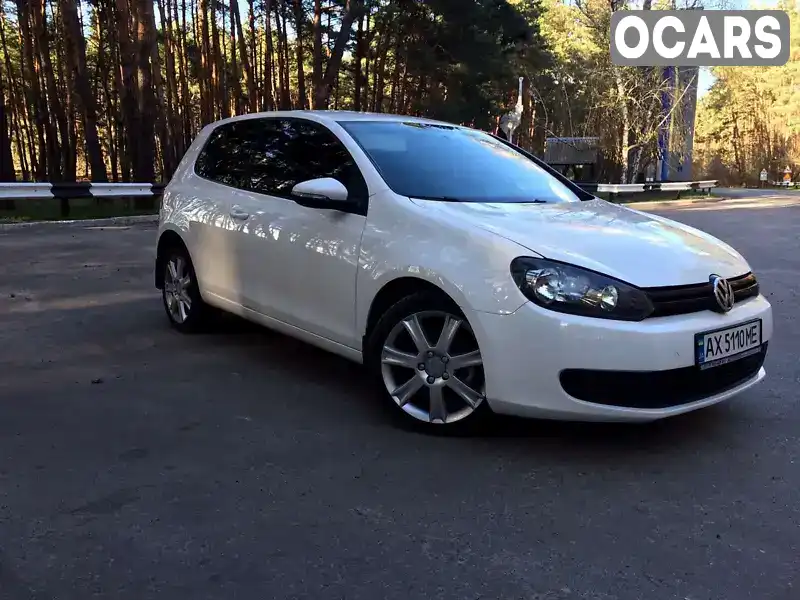 Хетчбек Volkswagen Golf 2010 1.6 л. Типтронік обл. Харківська, Красноград - Фото 1/14