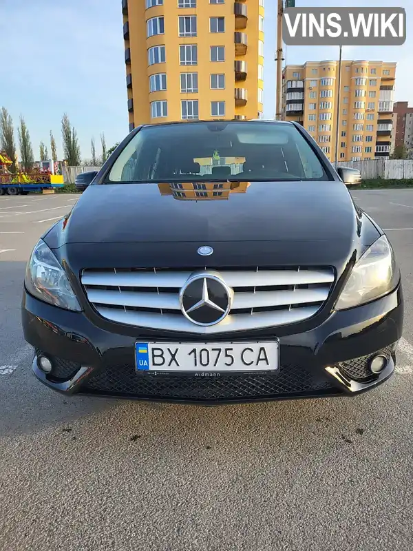 Хетчбек Mercedes-Benz B-Class 2014 1.46 л. Ручна / Механіка обл. Хмельницька, Кам'янець-Подільський - Фото 1/12