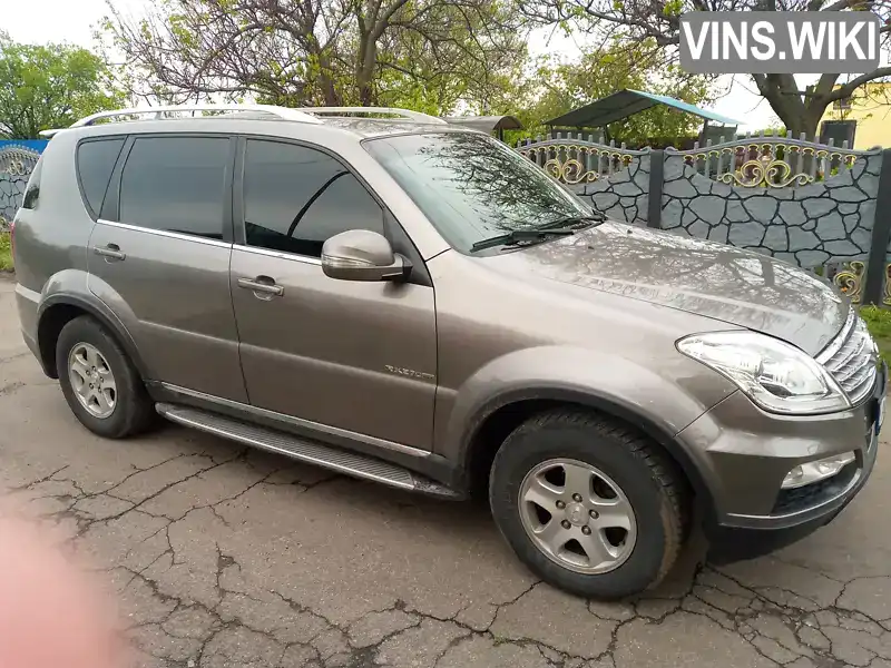 Внедорожник / Кроссовер SsangYong Rexton 2012 2.7 л. Автомат обл. Николаевская, Первомайск - Фото 1/17