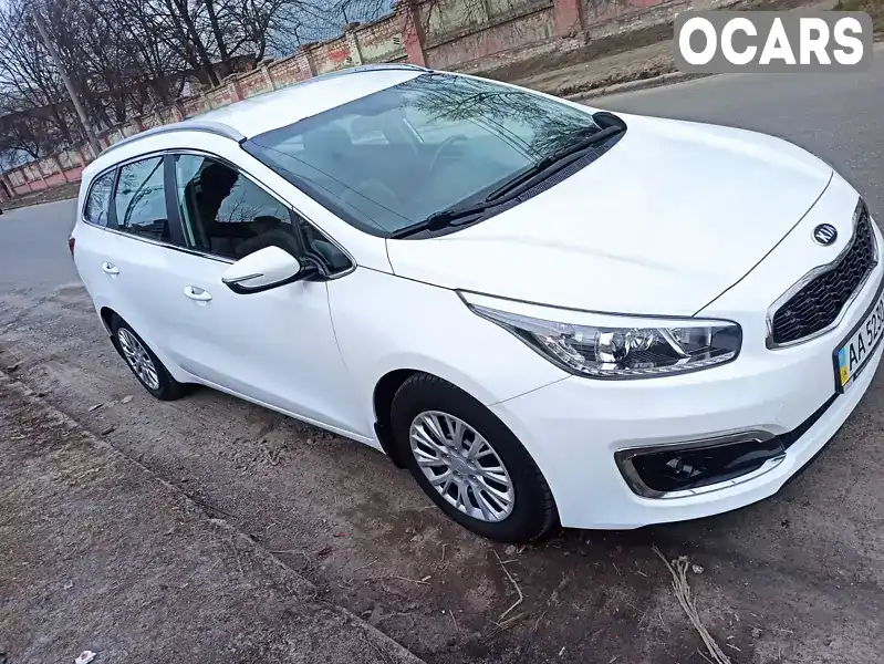 U5YHN816AGL172168 Kia Ceed 2016 Универсал 1.58 л. Фото 2