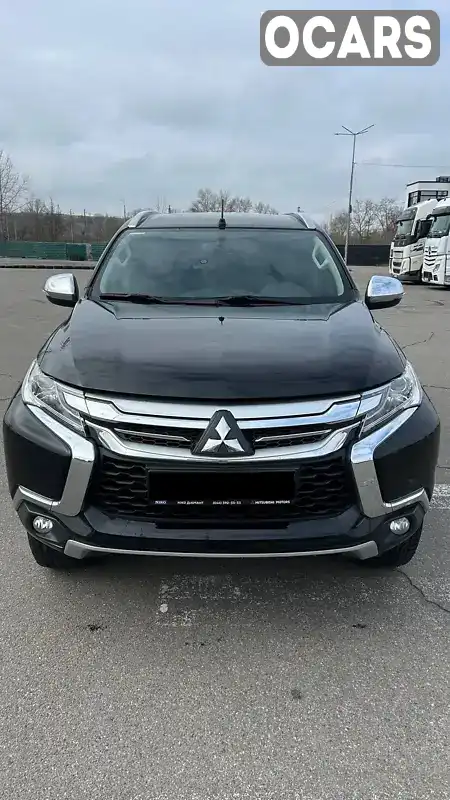 Позашляховик / Кросовер Mitsubishi Pajero Sport 2019 2.44 л. Ручна / Механіка обл. Київська, Київ - Фото 1/17