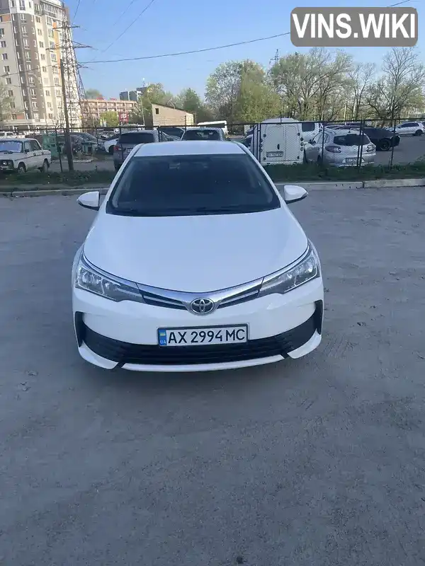 Седан Toyota Corolla 2018 1.6 л. Автомат обл. Полтавская, Полтава - Фото 1/9