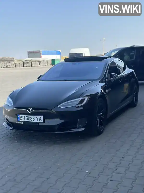 Лифтбек Tesla Model S 2016 null_content л. обл. Одесская, Одесса - Фото 1/21